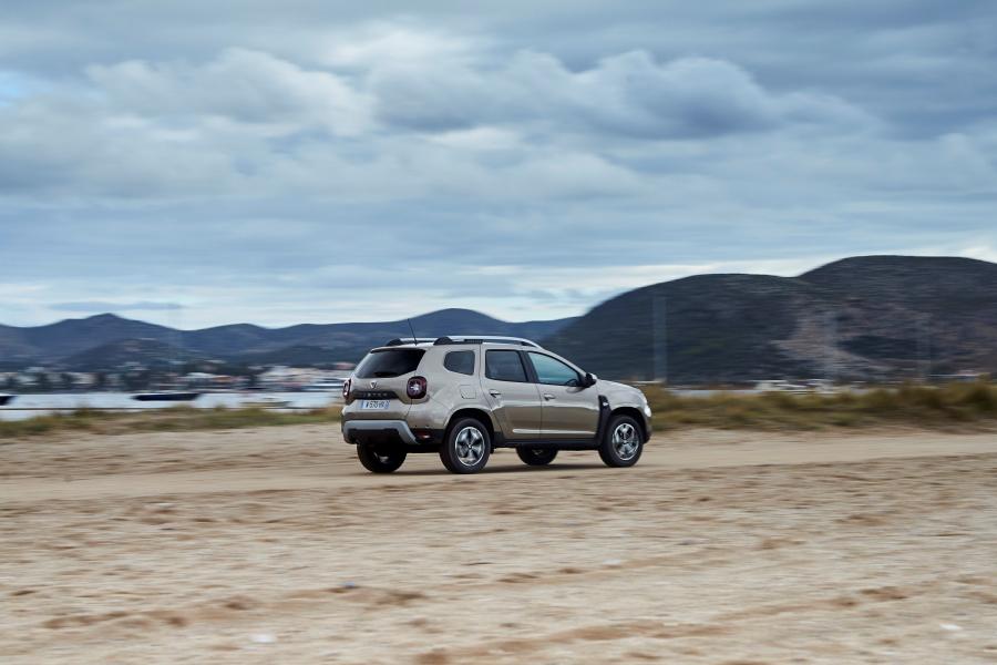  Dacia Duster 2017 года  (WW) (фото 197 из 257)